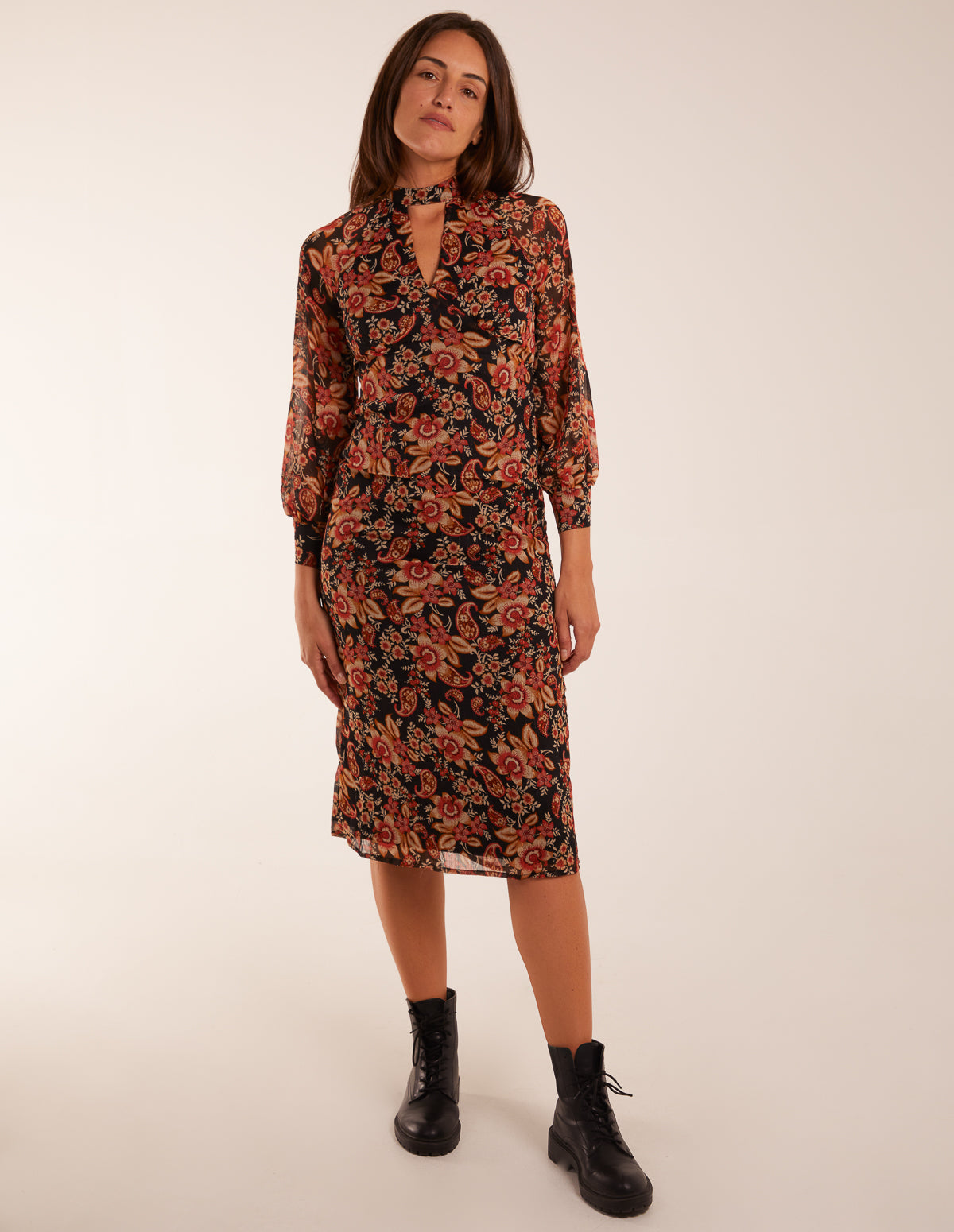 Raglan Keyhole Midi Dress - 8 / BLACK PATTERN